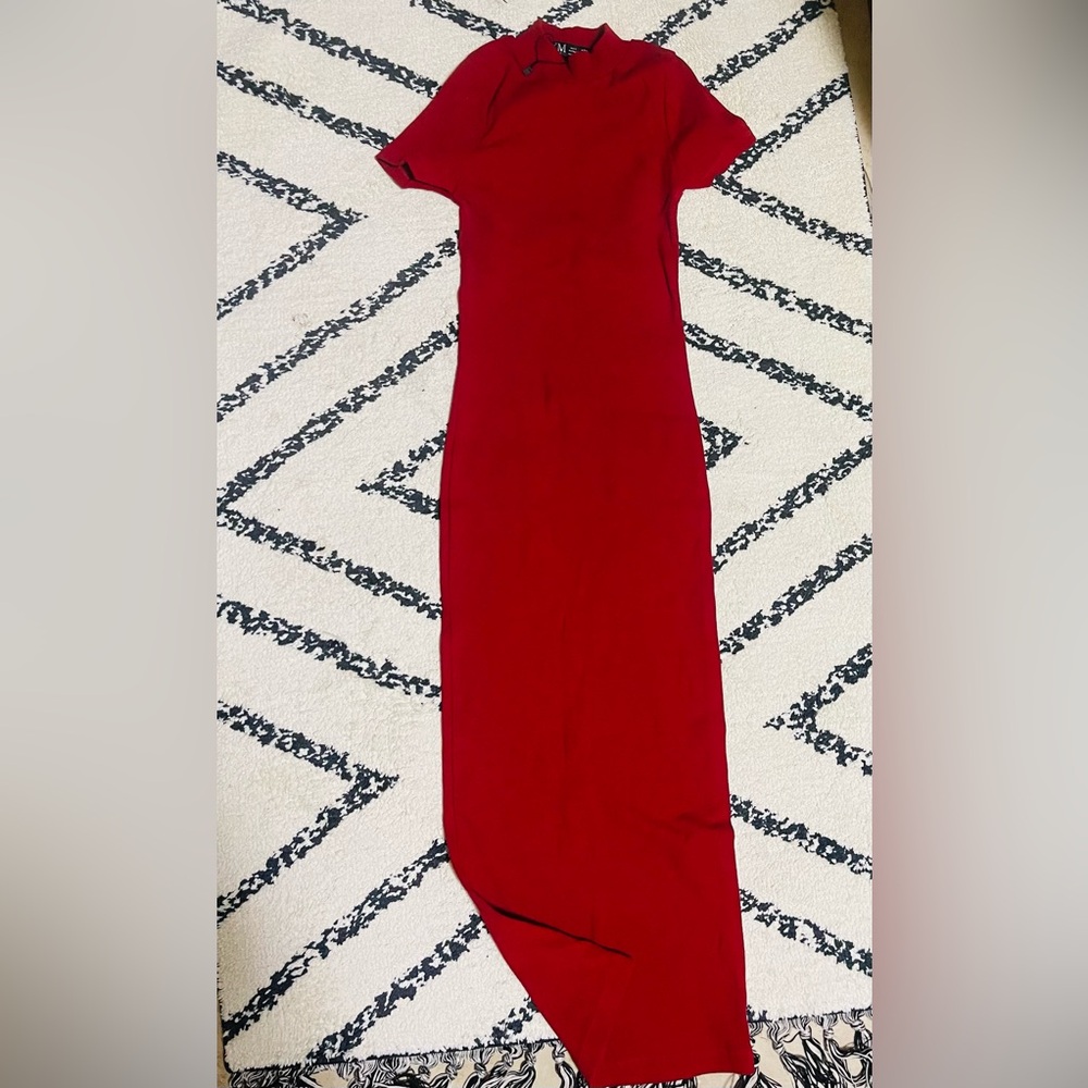 Elegant Red Maxi Dress